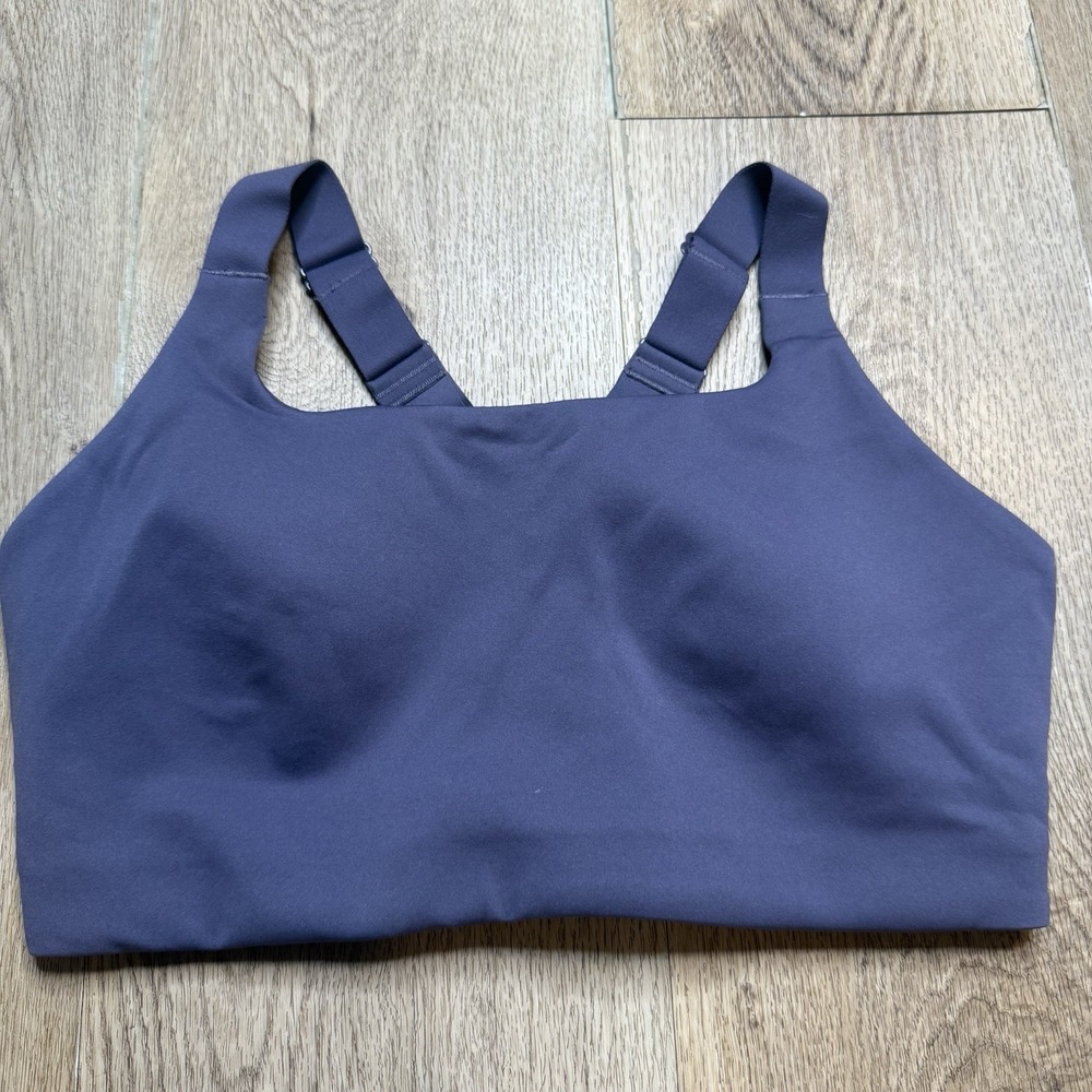 Lululemon AirSupport Bra High Support Plum Purple Women Size 6 Sports Bra